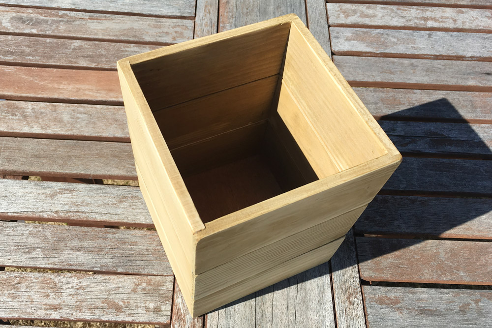 Diy初心者が初挑戦 100均の木箱でつくる 古民家に置くゴミ箱づくり Blog